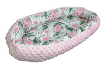 Comfort babafészek rózsaszín virágos mintával