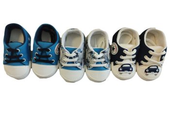 Sportcipő 18-as méretben fiús