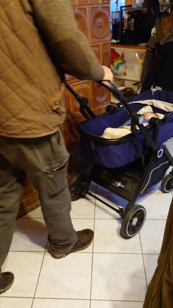Mama Kiddies vásárlói fotó hakalamustang